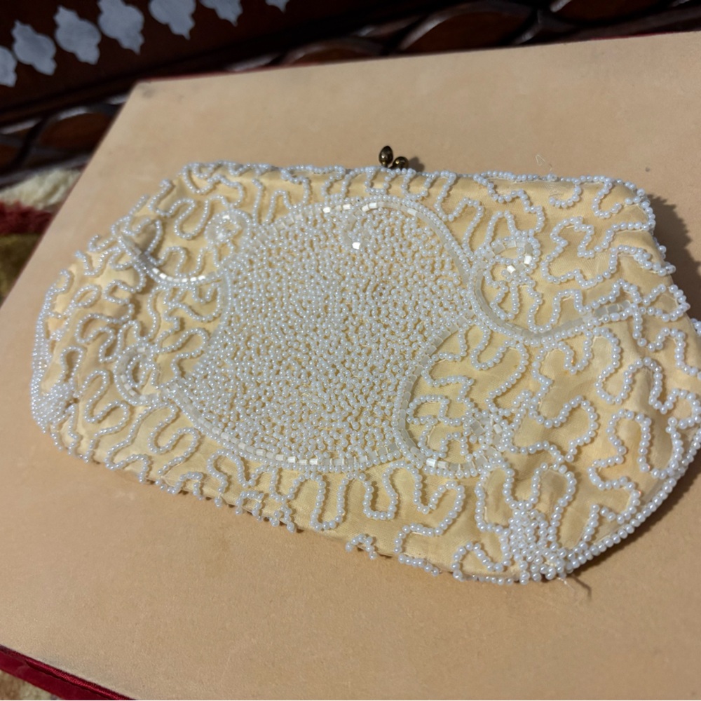 Walborg Cream and White Beaded Clutch
